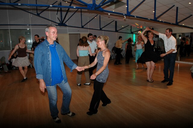 min 2008 06 28 aupra dance 106